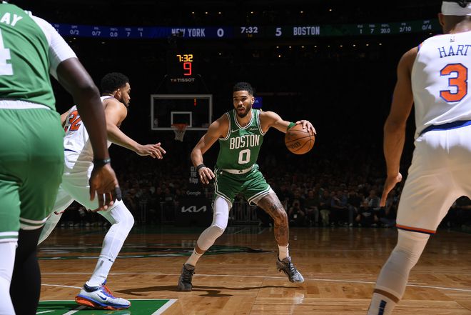5月8日NBA季后赛次轮G2：尼克斯险胜凯尔特人2-0领先