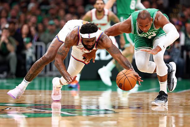 NBA东部半决赛G2：纽约尼克斯惊天逆转，米切尔-罗宾逊表现亮眼