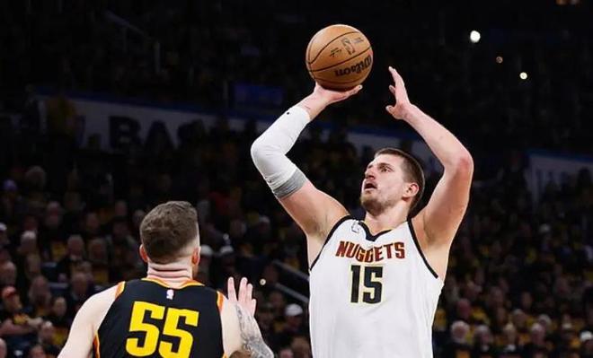 5月8日NBA季后赛次轮G2，雷霆主场迎掘金，威少谈对手