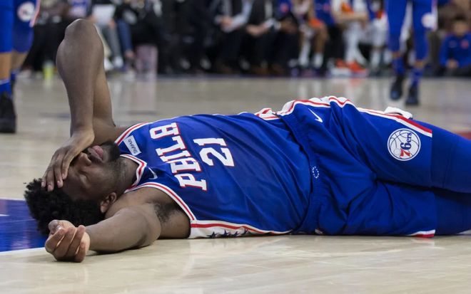 NBA休赛期：五大高薪低能垃圾合同曝光，太阳闹剧添乱