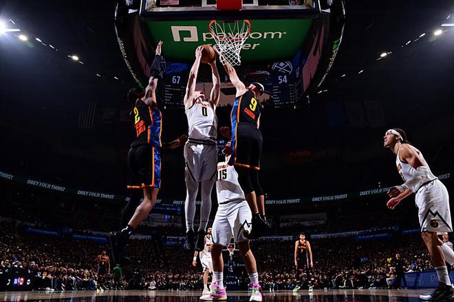 NBA西部半决赛G2：雷霆大破掘金，布劳恩表现惨不忍睹