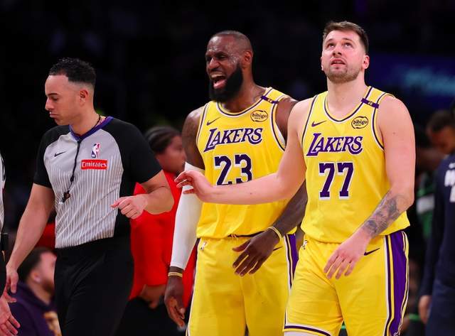 5月9日NBA季后赛场外3消息：詹姆斯伤情、库里发声及快船引援目标