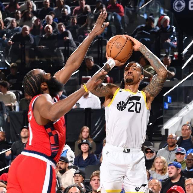 5月9日NBA季后赛场外3消息：詹姆斯伤情、库里发声及快船引援目标