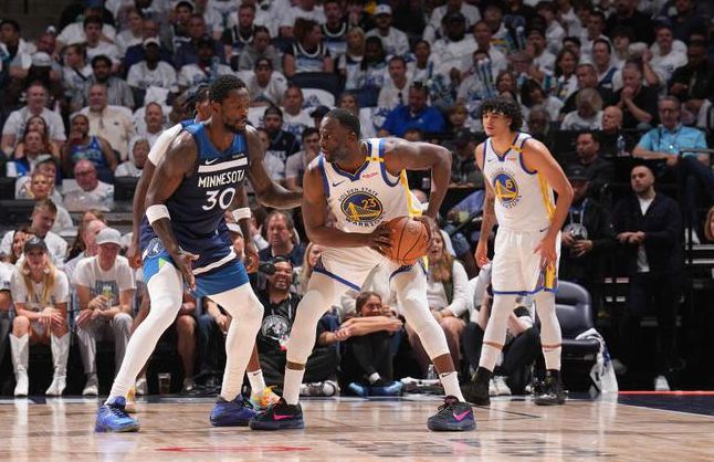 5月9日NBA季后赛西部半决赛G2战：库里伤缺，勇士进攻体系面临考验