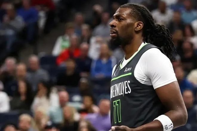 5月9日NBA季后赛西部半决赛G2战：库里伤缺，勇士进攻体系面临考验