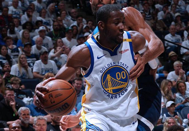 NBA 西部季后赛：森林狼与勇士激战，库里伤退局势胶着