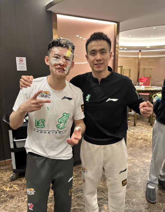 CBA状元王岚嵚总结赛季，或回南京同曦，数据命中率引关注