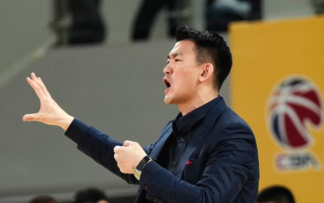 浙江广厦总决赛首战主场完败，布朗低迷成拖累，次战能否翻盘？