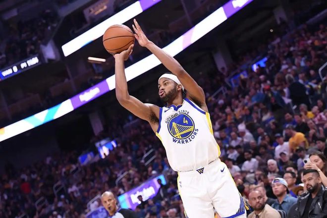 NBA西部半决赛G2：勇士惨败森林狼，摩西·穆迪彻底迷失暴露短板