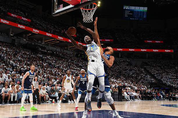 NBA 季后赛森林狼胜勇士扳平比分，吉米-巴特勒表现欠佳