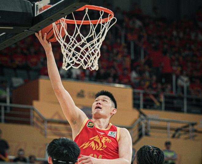 CBA总决赛浙江广厦扳平比分，胡金秋成最稳定进攻强点