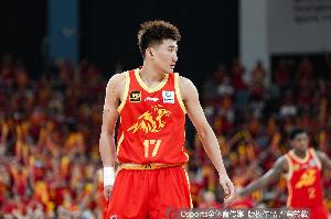 北汽男篮客场惜败浙江广厦 总决赛大比分1比1 12日迎主场较量