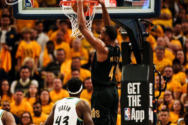 5月10日NBA季后赛骑士和步行者G3：骑士大胜扳平总比分及比赛亮点