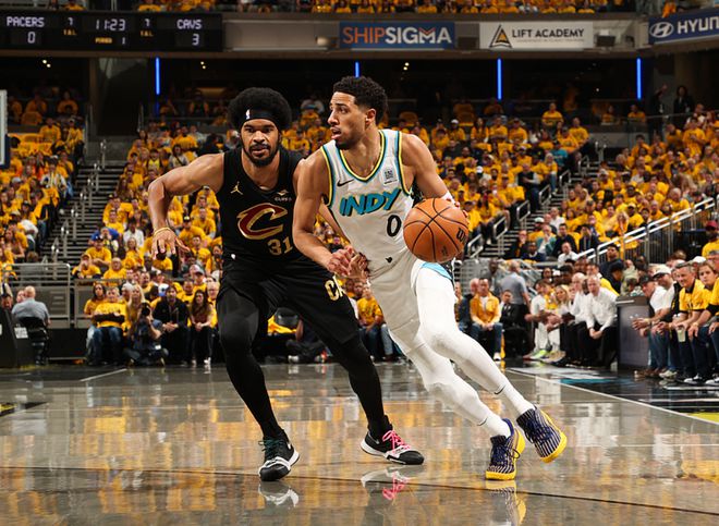 5月10日NBA季后赛步行者负骑士，哈利伯顿防加兰成大错