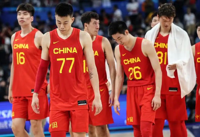 中国篮协实施归化政策后，CBA多队行动，萨林杰成球迷热议焦点