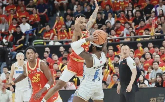 CBA总决赛G2：广厦男篮首胜，北京队输球原因大揭秘