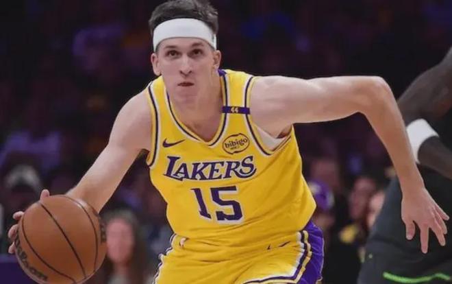 NBA 季后赛湖人出局，阵容调整待解，詹姆斯伤病成焦点
