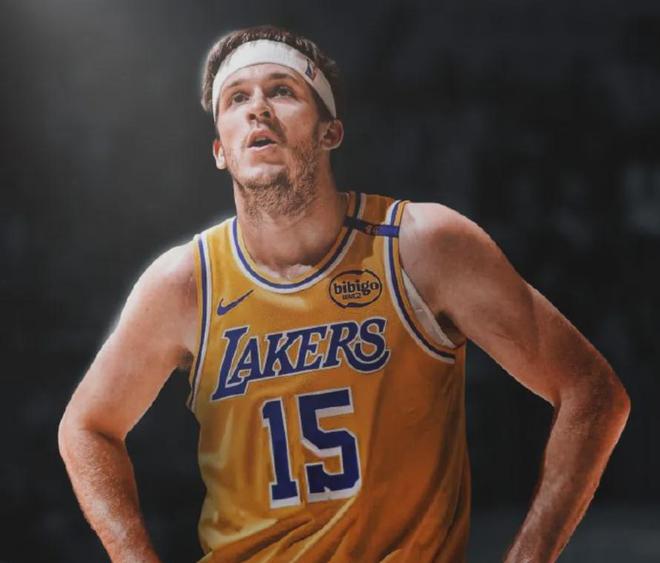 NBA 季后赛湖人出局，阵容调整待解，詹姆斯伤病成焦点