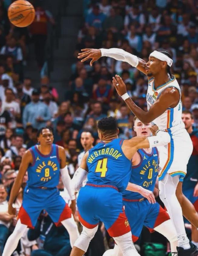 NBA 季后赛掘金主场迎战雷霆，系列赛激战正酣胜负关键在哪？