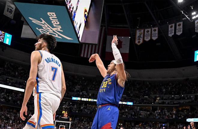 NBA历史级扣将阿隆·戈登完美转型，多次关键球拯救掘金