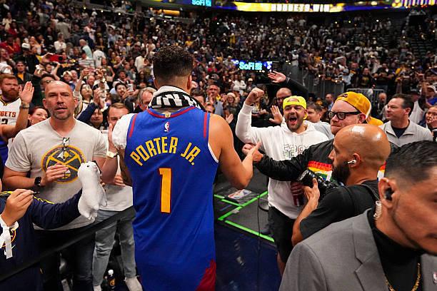 NBA西部半决赛G3：掘金胜雷霆，小迈克尔-波特状态大反弹