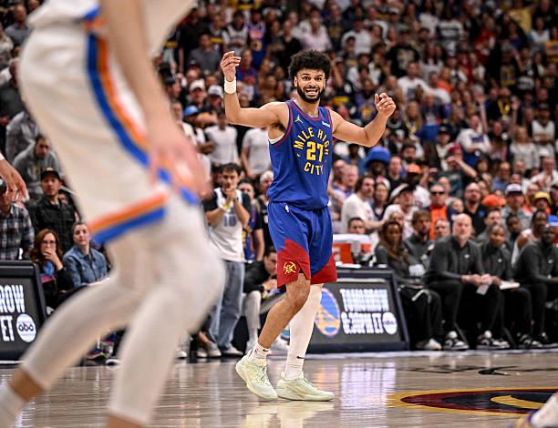 NBA西部半决赛G3：掘金主场险胜雷霆，穆雷回暖闪耀全场