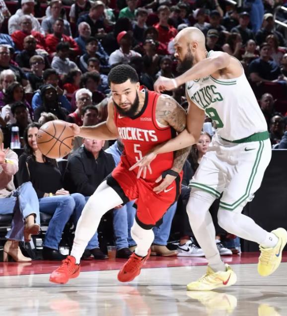 NBA 记者分析：范弗里特下赛季能否留队取决于这两点