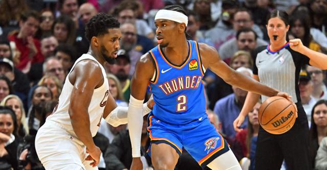 NBA 季后赛中期，头号种子俄城雷霆与克利夫兰骑士 1-2 落后前景堪忧