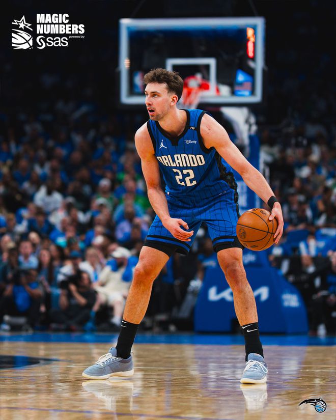 NBA季后赛魔术主场险胜凯尔特人 瓦格纳32分班凯罗29分助球队扳回一城