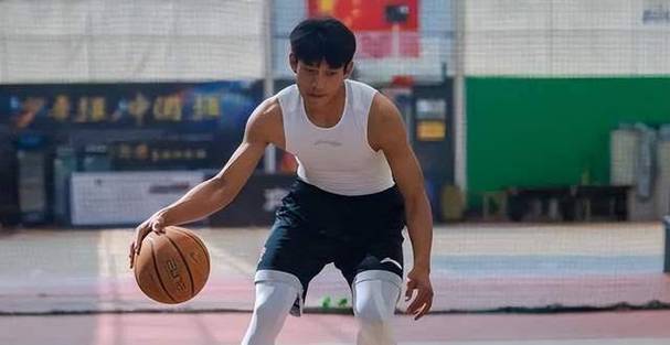 2023年CBA选秀大会北控男篮选中草根选手矣进宏的职业生涯回顾与展望