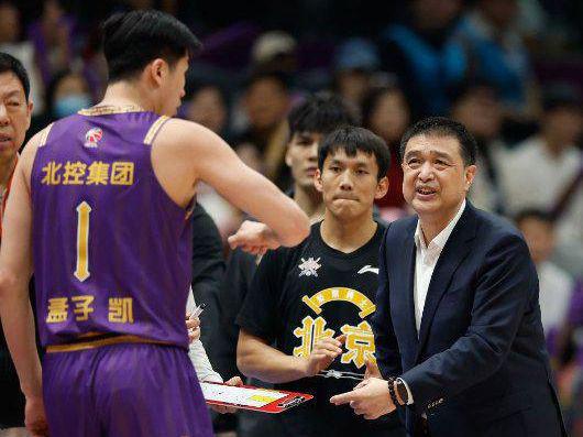 2023年CBA选秀大会北控男篮选中草根选手矣进宏的职业生涯回顾与展望