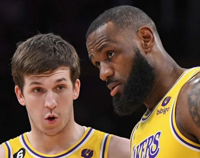 NBA季后赛湖人vs森林狼G3：华子关键表现助森林狼2-1领先湖人