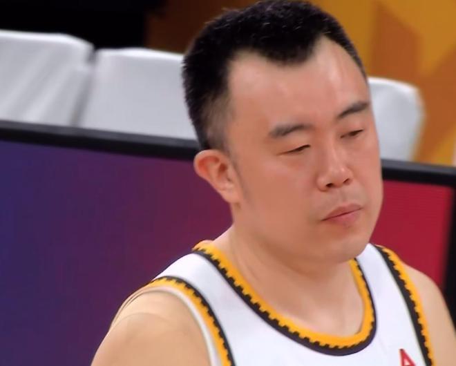 CBA季后赛半决赛G1：广厦主场109-90大胜辽宁，王博战术完胜杨鸣