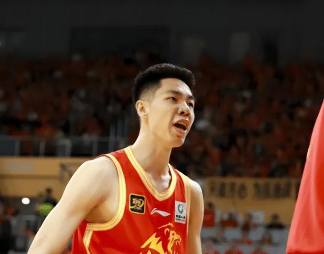 CBA季后赛半决赛G1：广厦主场109-90大胜辽宁，五人满分表现闪耀全场