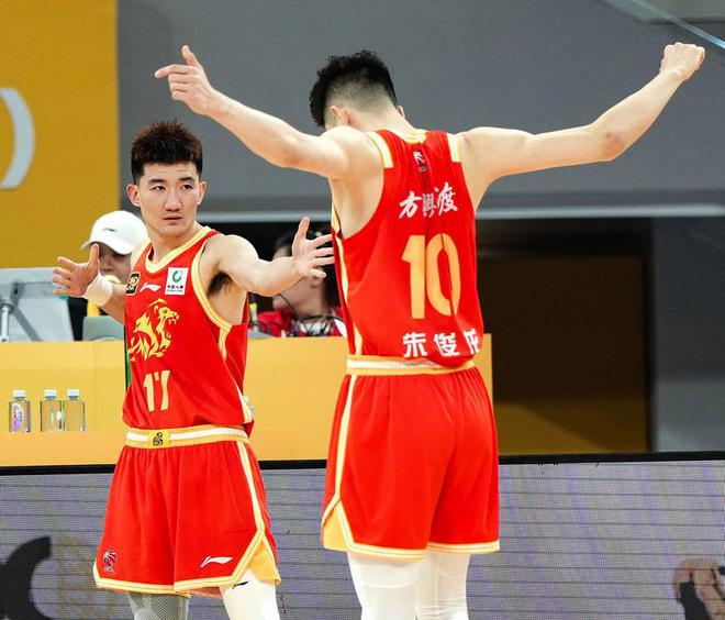 CBA半决赛首战广厦主场大胜辽篮 19分差距暴露辽篮困境