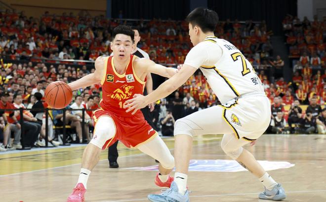 CBA半决赛首战广厦主场大胜辽篮 19分差距暴露辽篮困境