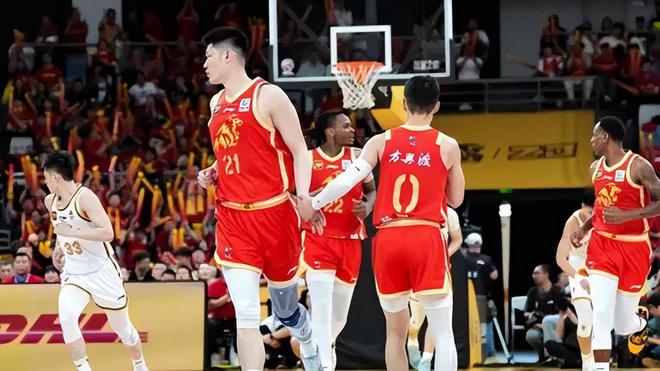 CBA季后赛半决赛G1：广厦男篮109-90大胜辽宁，胡金秋孙铭徽爆发，朱俊龙正负值+33全场最高