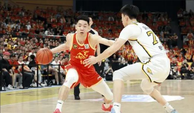 CBA季后赛半决赛G1：广厦男篮109-90大胜辽宁，胡金秋孙铭徽爆发，朱俊龙正负值+33全场最高