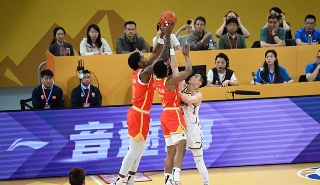 广厦半决赛G1大胜辽宁，打辽宁比打青岛更轻松？CBA季后赛分析