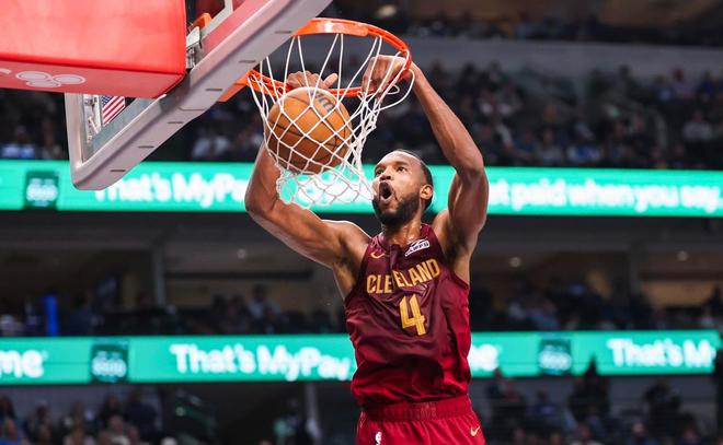 2025年NBA季后赛骑士大胜热火 莫布里高效19分助队取胜