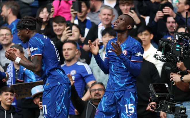 英超德甲亚冠国王杯疯狂一夜：拜仁3-0切尔西1-0 巴萨皇马激战