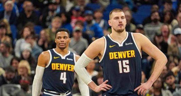 NBA季后赛西部焦点战：快船vs掘金G4前瞻，约基奇与主帅争执后球队氛围紧张