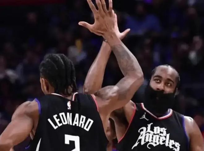 NBA季后赛西部焦点战：快船vs掘金G4前瞻，约基奇与主帅争执后球队氛围紧张