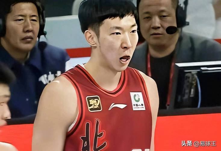 CBA半决赛焦点战：周琦复出助北京首钢迎战山西男篮，外援对决成胜负关键