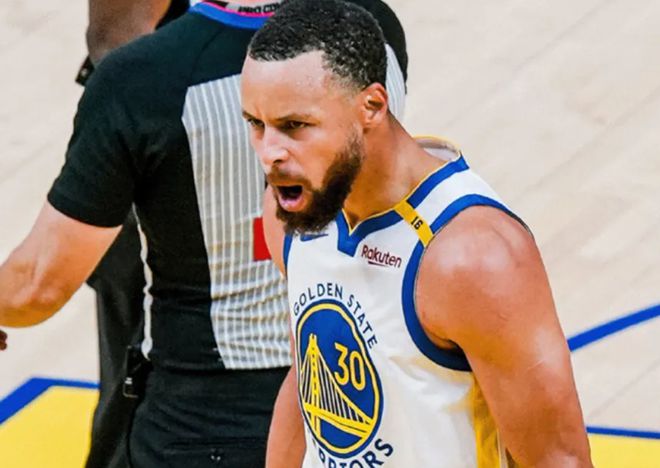 NBA季后赛：库里爆发助勇士逆转火箭，火箭年轻球员防守不力