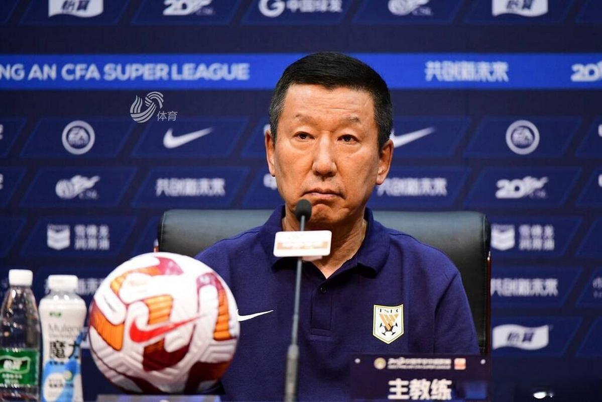 中超鲁沪对决泰山0-1申花，崔康熙需坚守信心寻找赢球智慧