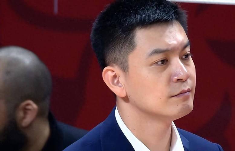 季后赛半决赛G1辽宁队客场19分惨败，杨鸣谈输球及后续影响