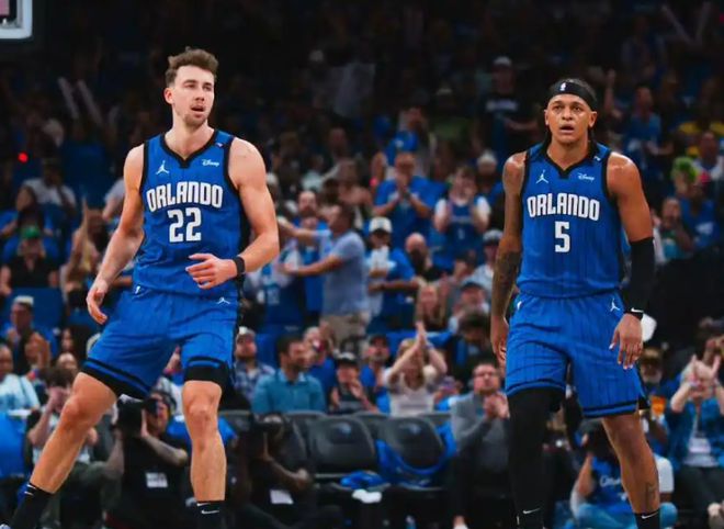 NBA 季后赛：年轻球队锻炼新星，魔术挑战绿军难度大