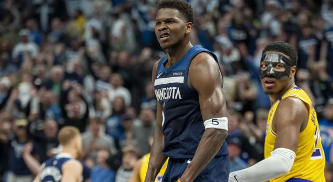 4月28日NBA季后赛森林狼与湖人G4战，湖人三大隐患待解