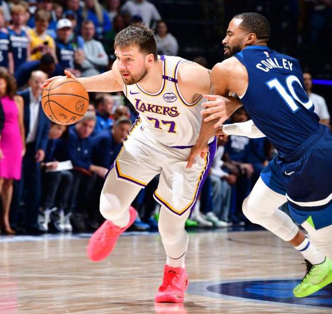 4月28日NBA季后赛森林狼与湖人G4战，湖人三大隐患待解